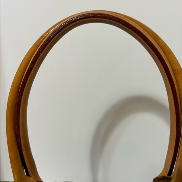 Dooney & Bourke Signature Brown & Tan Tassel Handbag. - Picture 3 of 8